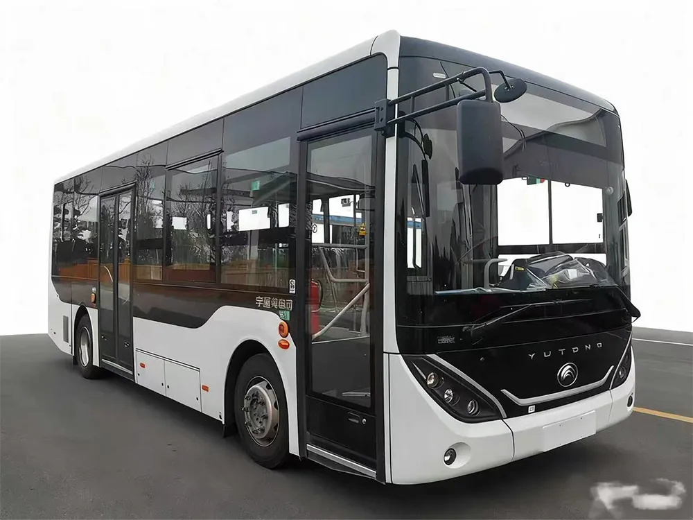 یوتونگ از اتوبوس برقی خالص استفاده کرد